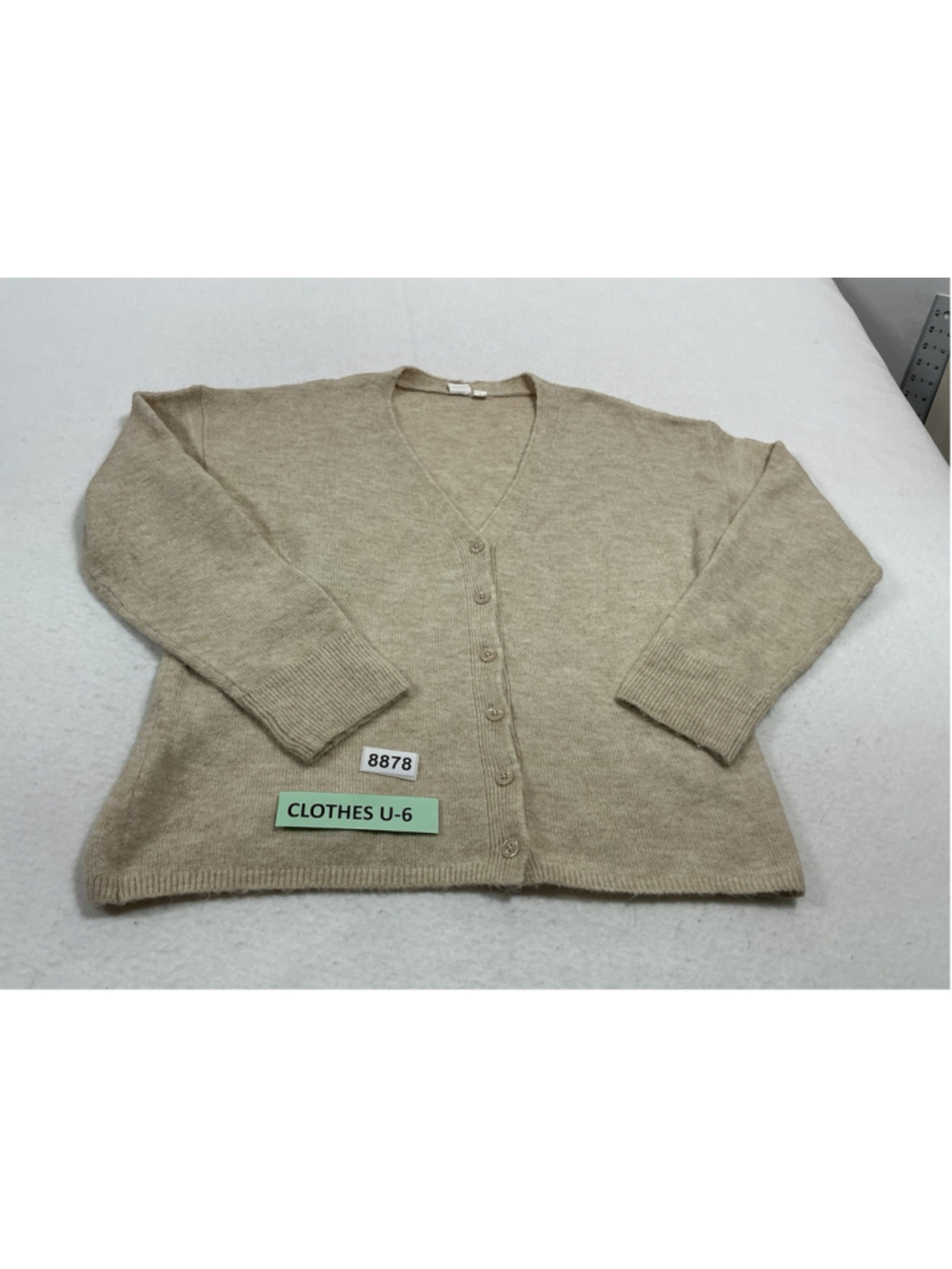 Womans Excellent Gap Button Up Cardigan Sweater Medium Beige Long Sleeve